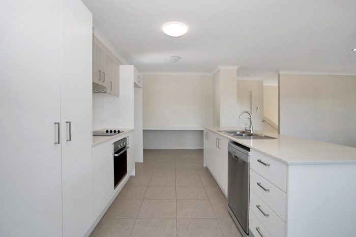 Unit 14/8 Petrie St, Palms at the Beach MacKay, East Mackay QLD 4740, Australia