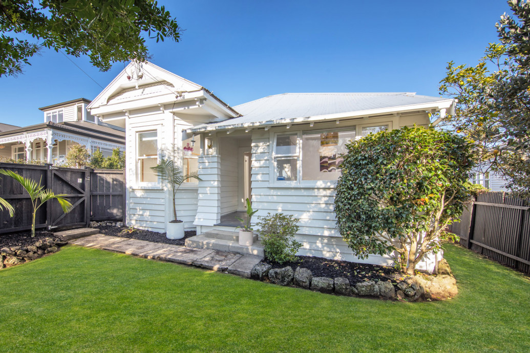 5 Queens Avenue, Mount Eden, Auckland, 1024, New Zealand - Property 