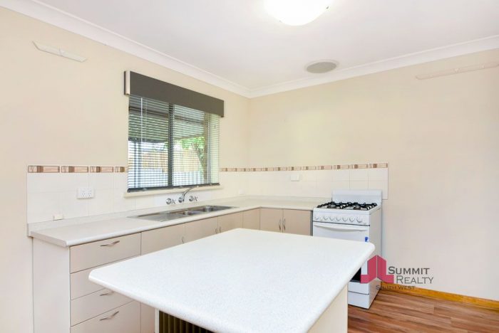 5 Plato St, Carey Park WA 6230, Australia