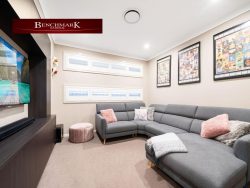 18 Silverleaf Ln, Moorebank NSW 2170, Australia