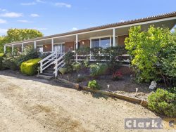 11 Somerset Cres, Mansfield VIC 3722, Australia