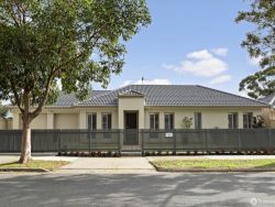 40 Parry Ave, Somerton Park SA 5044, Australia