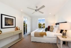 7 Atlantis Parade, Alexandra Headland QLD 4572, Australia