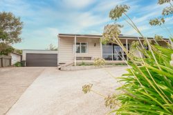 14 Peakes Road, Saint Johns Hill, Wanganui, Manawatu / Wanganui, 4501, New Zealand