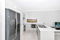 41 Tinline St, Box Hill NSW 2765, Australia