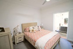 37 Yass St, Young NSW 2594, Australia