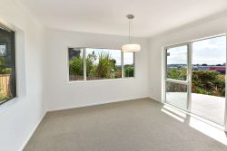 55a Wade River Road, Arkles Bay, Rodney, Auckland, 0932, New Zealand