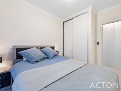 11-13 Wright Cres, Bayswater WA 6053, Australia