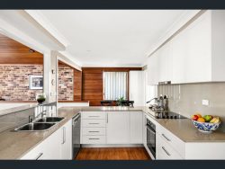 44 Edinburgh Pl, Winston Hills NSW 2153, Australia