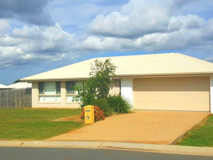 1 Taneille Ct, Gracemere QLD 4702, Australia