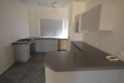 14 Mindirra Cres, Brockman WA 6701, Australia