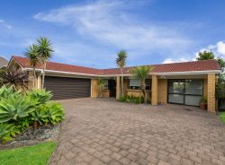 99 Norman Lesser Drive, Saint Johns Park, Auckland, 1072, New Zealand