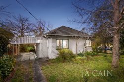 9 Paisley St, Box Hill North VIC 3129, Australia