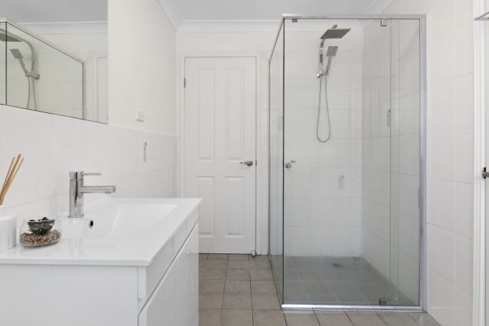74A The Gully Rd, Berowra NSW 2081, Australia