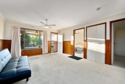 3/658 Wilkinson St, Glenroy NSW 2640, Australia