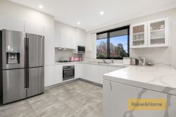 1 Berenice St, Roselands NSW 2196, Australia