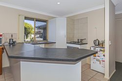 2 Billanook Cl, Boondall QLD 4034, Australia