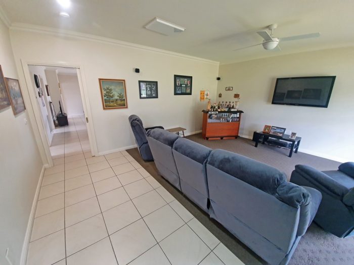 1 Emily Ct, Howlong NSW 2643, Australia