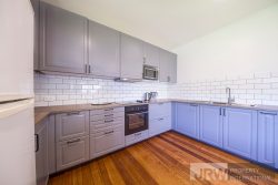 31 Kauri Grove, Glen Waverley VIC 3150, Australia