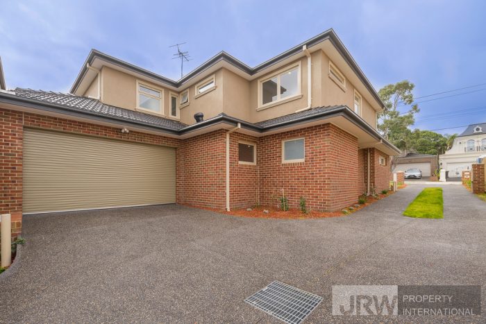 1/56 Larch Cres, Mount Waverley VIC 3149, Australia