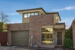 Unit 3/88 Munro St, Coburg VIC 3058, Australia