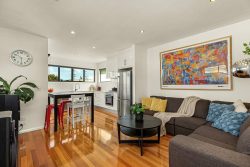 Unit 3/88 Munro St, Coburg VIC 3058, Australia