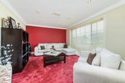 37 Damien Dr, Parklea NSW 2768, Australia