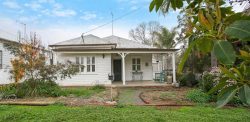 21 Henry St, Corowa NSW 2646, Australia