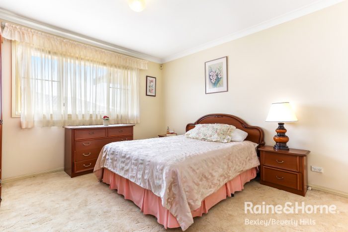 1/23 Queensbury Rd, Penshurst NSW 2222, Australia