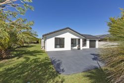 50 Old Ferry Rd, Banora Point NSW 2486, Australia