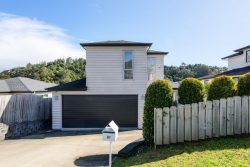 97 Tamahere Drive, Glenfield, North Shore City, Auckland, 0629, New Zealand