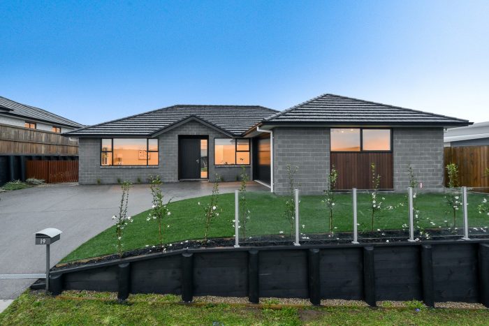 19 Waireka Road, Rototuna, Hamilton, Waikato, 3281, New Zealand