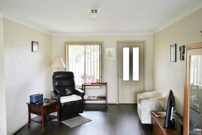 Unit 14/3A Miro St, Young NSW 2594, Australia