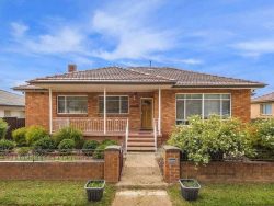 1/89 Morton St, Crestwood NSW 2620, Australia