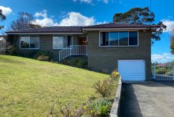 5 Hudson Ct, Lenah Valley TAS 7008, Australia