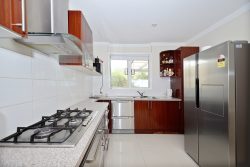 6B Notley Ct, Wanneroo WA 6065, Australia