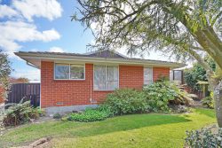 1/3 Karnak Crescent, Russley, Christchurch City, Canterbury, 8042, New Zealand