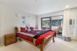 15e Puriri Avenue, Orewa, Rodney, Auckland, 0931, New Zealand