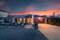 30 Phyllis Frost St, Forde ACT 2914, Australia