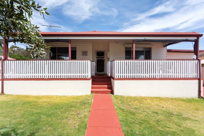 60 Tamar St, Palmyra WA 6157, Australia