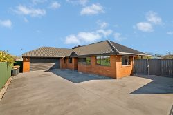 2/7 Thicket Close, Redwood, Christchurch City, Canterbury, 8051, New Zealand