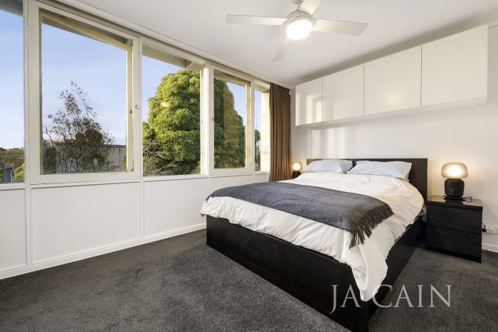 Unit 11/63 Wattle Rd, Hawthorn VIC 3122, Australia