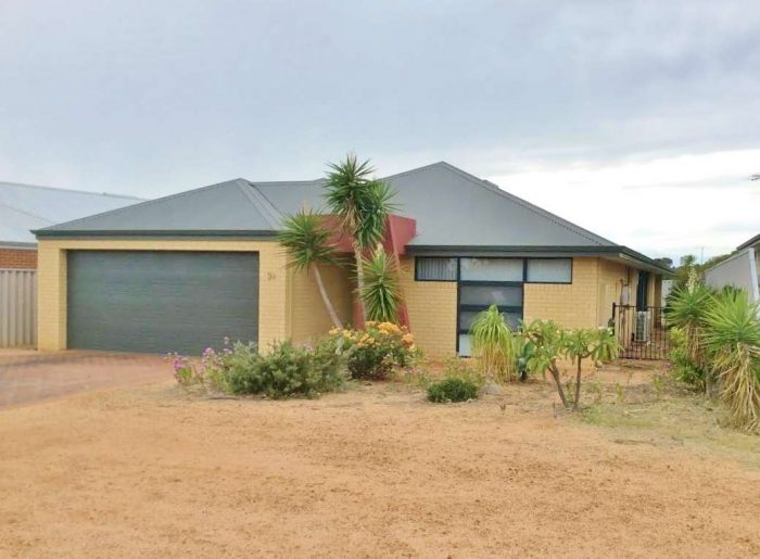 9B Gliddon Ave, Kalbarri WA 6536, Australia