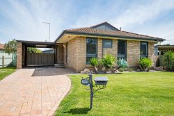 495 Barlow St, Lavington NSW 2641, Australia