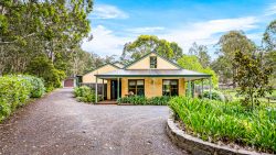 10 Hession Rd, Nelson NSW 2765, Australia