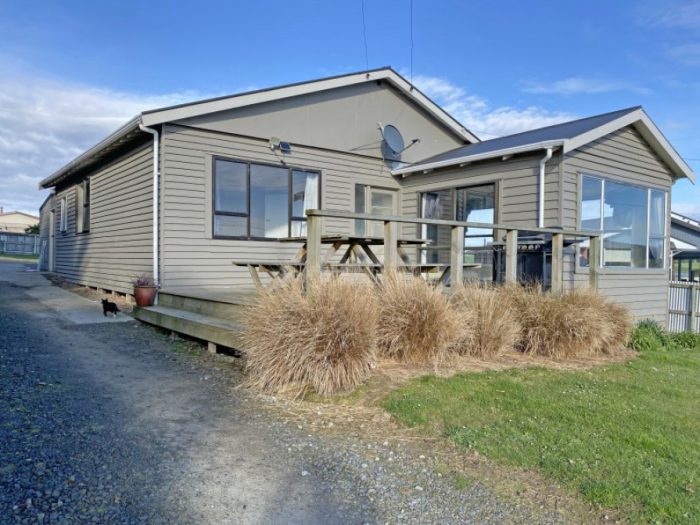 5 Cargill Street, Owaka, Clutha, Otago, 9535, New Zealand