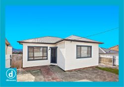 226 Flagstaff Rd, Lake Heights NSW 2502, Australia