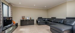 10 Jedburgh Loop, Sinagra WA 6065, Australia