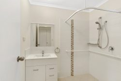 Unit 9/10 Melody Ct, The Palms, Warana QLD 4575, Australia