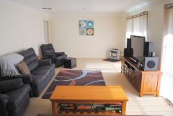 25 Maple Ave, Moree NSW 2400, Australia